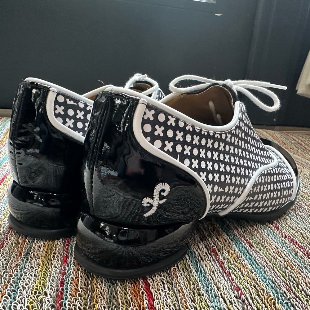 SOLD! Fluevog NEW Fellowship Martha x/o print contrast lace-up loafers -10/10.5 - Picture 4 of 16